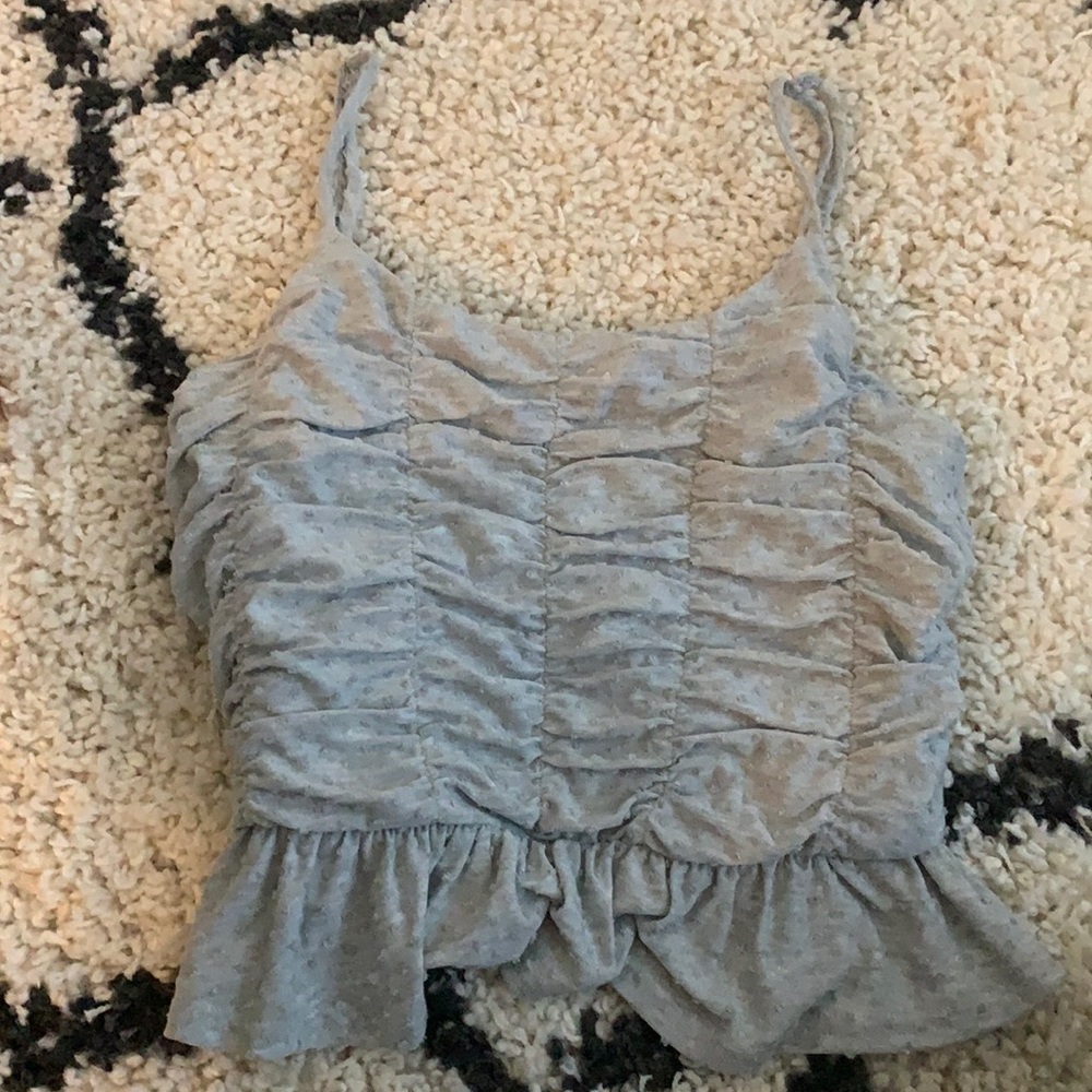 Light gray flare cropped top